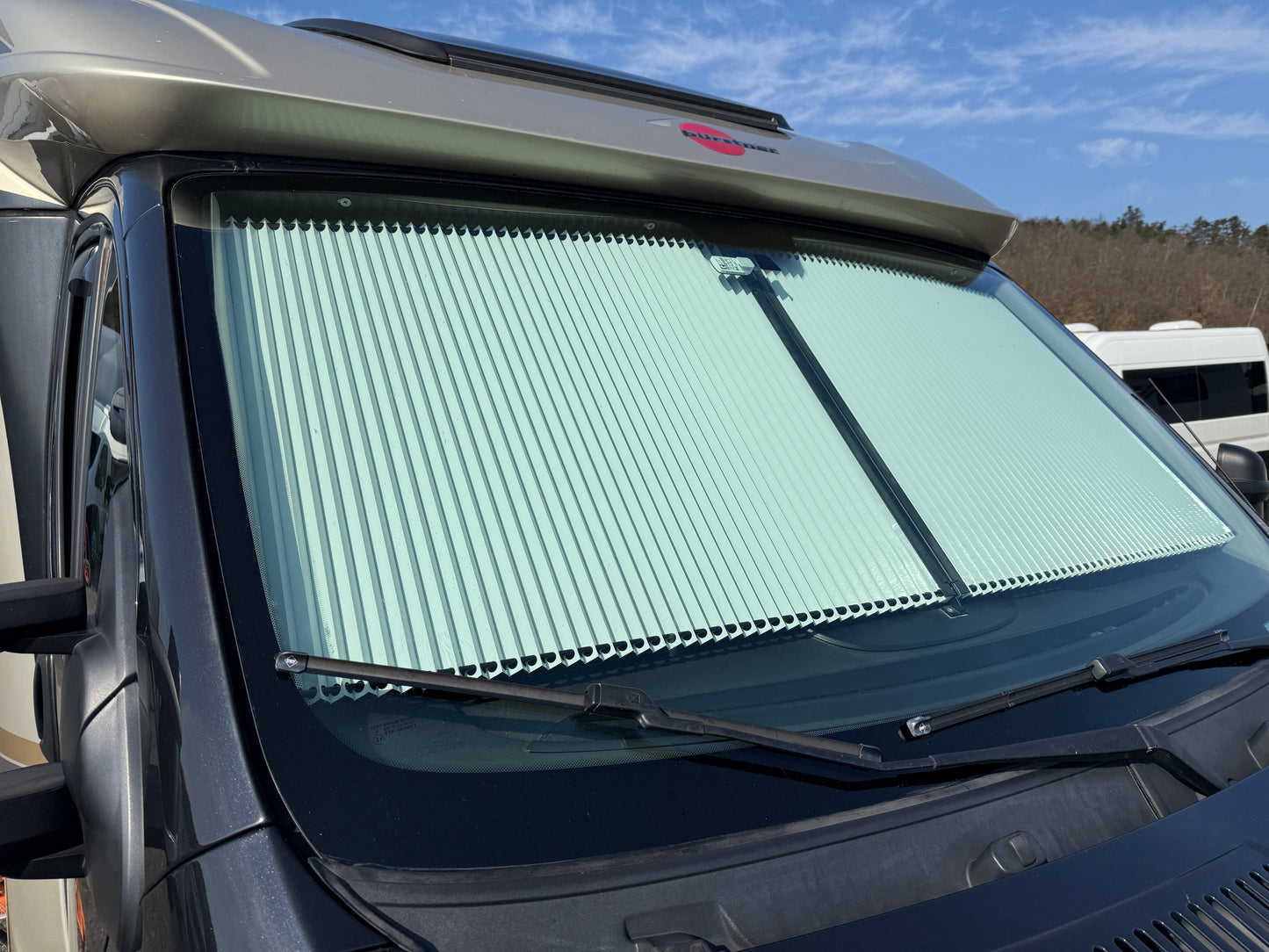 Bürstner Nexxo 25 Edition, r.2012, 2.3 jtd, 2x klima, dlouhé postele