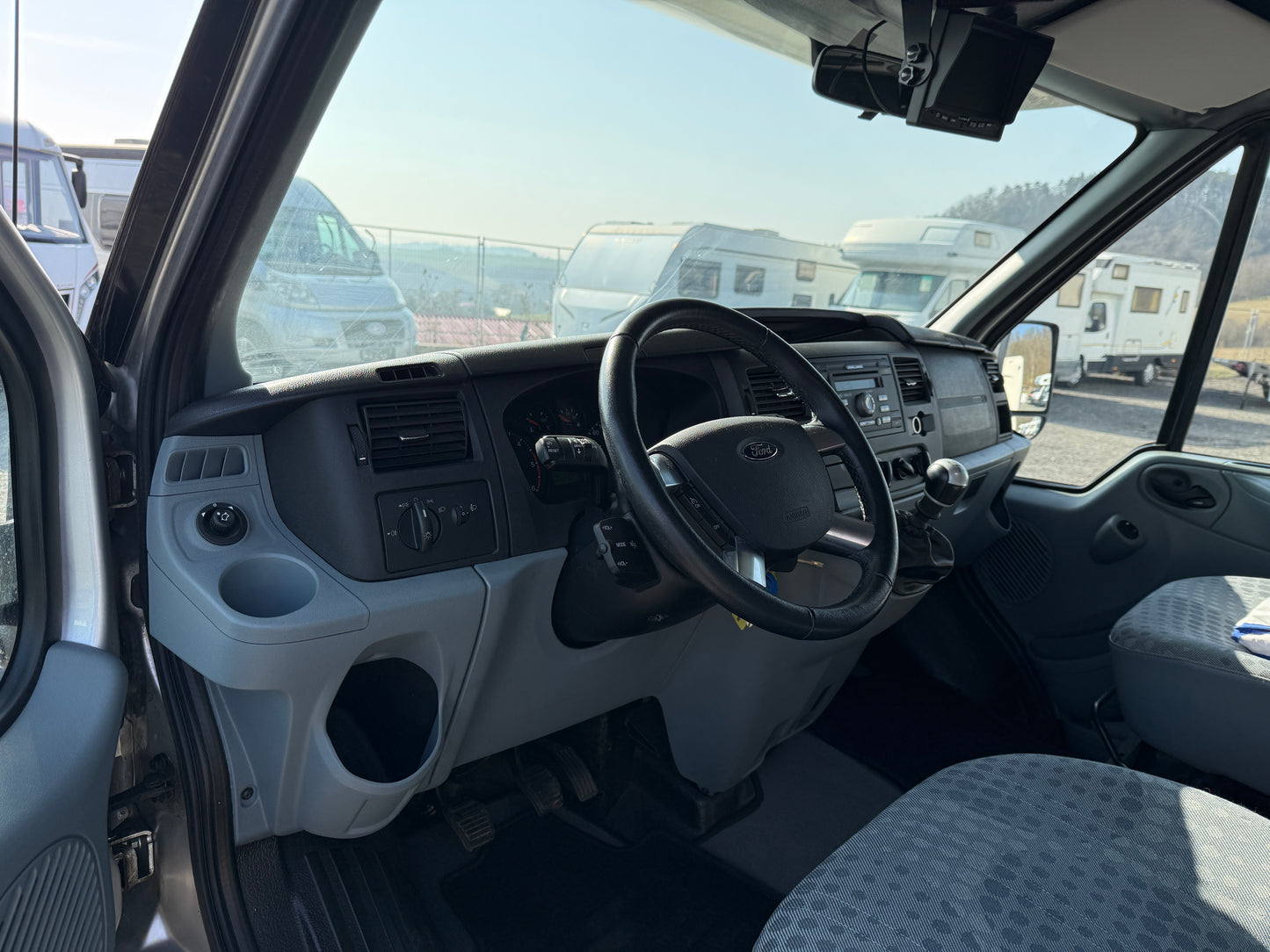 Ford Eura Mobil Profilia A, 2011, držák kol, markýza, palandy