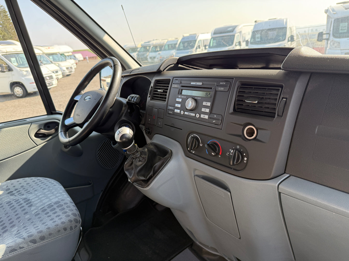 Ford Eura Mobil Profilia A, 2011, držák kol, markýza, palandy