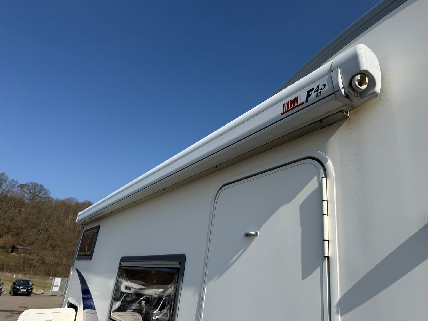 Ford Eura Mobil Profilia A, 2011, držák kol, markýza, palandy